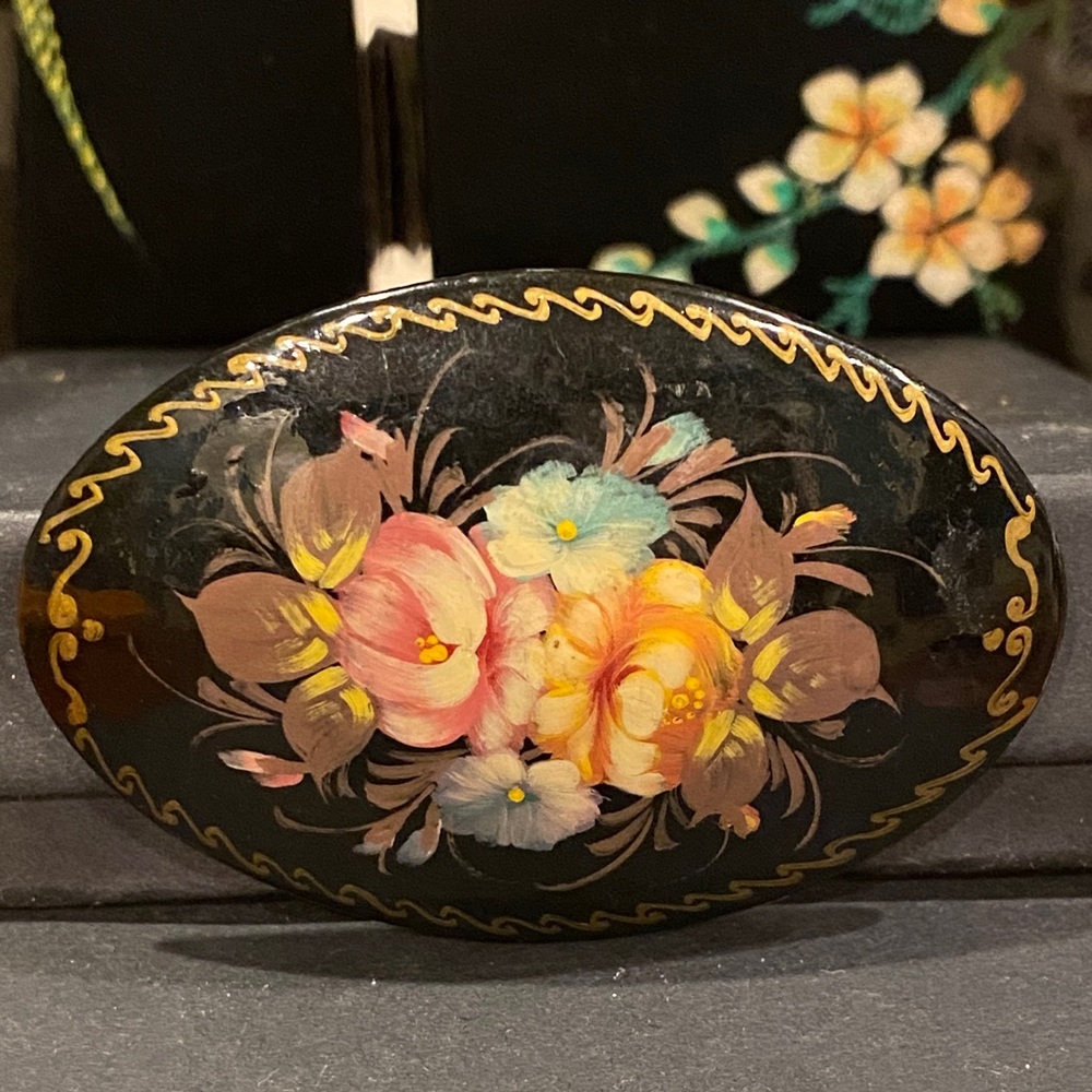 Russian Signed Floral  Hand Painted Oval Brooch